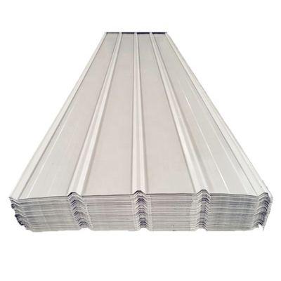 Material de techo corrugado UPVC de chapa de fibra de vidrio PPGI certificada ISO9001 con resistencia a la corrosión y tolerancia ± 1%