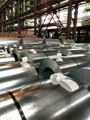 AiSi Standard SGCC DX51D Cinturado con zinc 20-275 g/m2 bobinas de acero galvanizado para la fabricación de láminas corrugadas