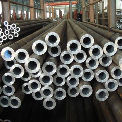 Tubo de tubería de acero sin costura para aplicaciones de aceite Rango de espesor 2,11-300 mm Tolerancia dentro del ± 1%