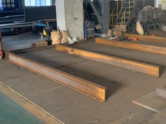 La mayor venta de H-forma de acero estructural anchura de la brida como su requisito laminado en caliente galvanizado soldado H-beam para la construcción