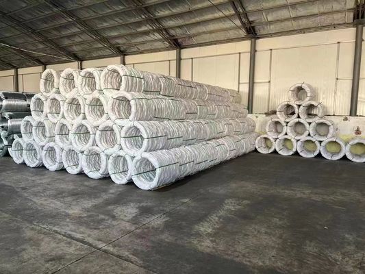 Acero angular de grado industrial 63x63x6mm para soportes de alta carga en la construcción de edificios