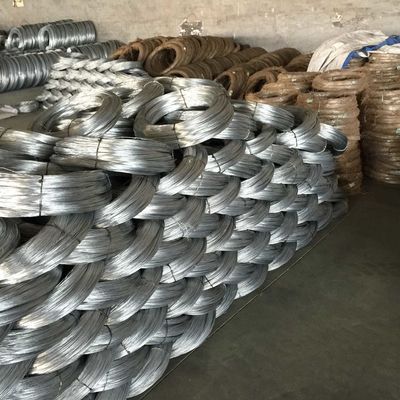 No aleación SAE1006 alambre laminado en caliente Z35 alambre de acero galvanizado en bobinas para la fabricación de clavos Tolerancia ± 1% ± 1% Tolerancia
