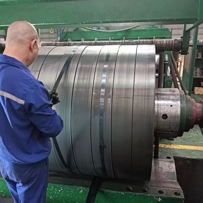 Tecnología de laminado en caliente ASTM A57 A36 Ss400 Dx51d Dx52D Q295 Q235 Bobina de acero HRC de carbono medio con servicio de corte