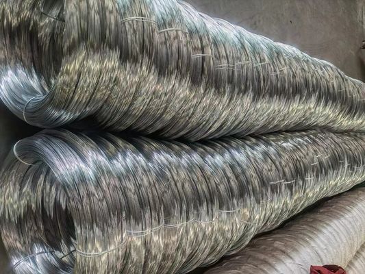Cables de hierro galvanizado sumergido en caliente con protección de hebras de 19 hilos en 2,5 mm 3 mm 4 mm Tamaños grandes de Direct