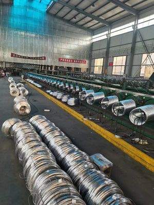 Cables galvanizados de alta resistencia a la tracción de 1,0 mm a 4,0 mm de diámetro para la superficie zinc galvanizado Q195/Q235/SAE1006-1008 personalizado