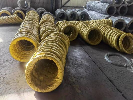 Cables galvanizados de grado Q195 Q235 Fuertes y duraderos 3,5 mm x 300 m longitud para aplicaciones de carga pesada