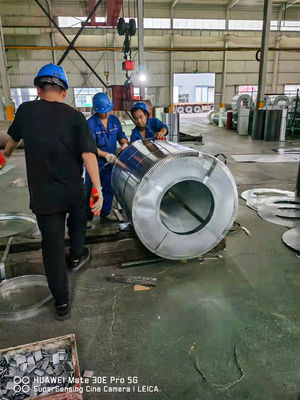 Dx51d bobina de acero galvanizado sumergido bobina de acero galvanizado con técnica de laminado en frío y recubrimiento de zinc de 20-275 g/m2