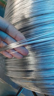 15 g de zinc recubrimiento de alambre de acero galvanizado en caliente La opción ideal para materiales de construcción