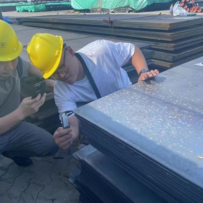 Z120 Grado de material de acero laminado en caliente 9mm 15mm de espesor 2000mm de longitud para aplicaciones duraderas y versátiles