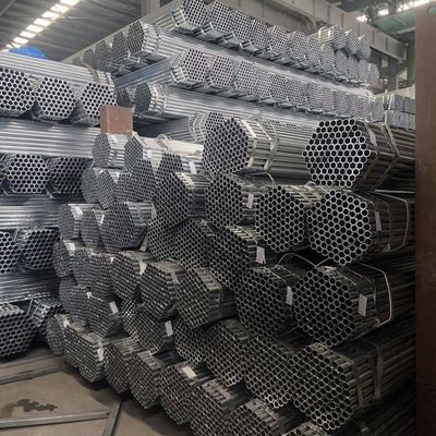 Tubos de pared gruesa Tubos galvanizados para la construcción Tubos de acero soldados personalizados Materiales de construcción resistentes a la corrosión