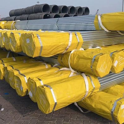 Tubo de acero galvanizado soldado Q235 Gi personalizado para construcción en el estándar ASTM y tolerancia ± 1%