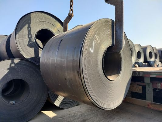 Superficie negra HRC A36 S400 SS400 S355J Q195 Q235B Bobina de acero al carbono para fabricación y producción