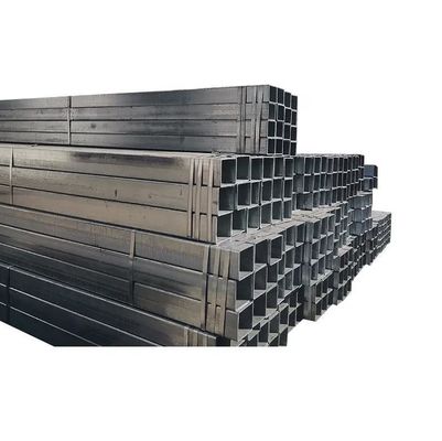 ASTM Gr60 A36 Q235 Q355 1045 Sch40 Forma de sección cuadrada Tubo de acero al carbono laminado en caliente con protección ligeramente engrasada