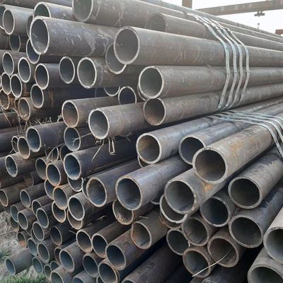 ASTM a333 Gr.6 API 5l Gr.x52 3 pulgadas 4 pulgadas tubo sin costuras de hierro negro de carbono con facturación por peso real y perforado