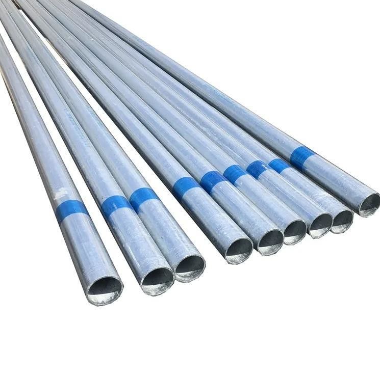 Instalaciones al aire libre Tubo de acero redondo pre-galvanizado de 4 pulgadas OD con protección de zinc de 1,0 mm y ligeramente aceitado certificado CE